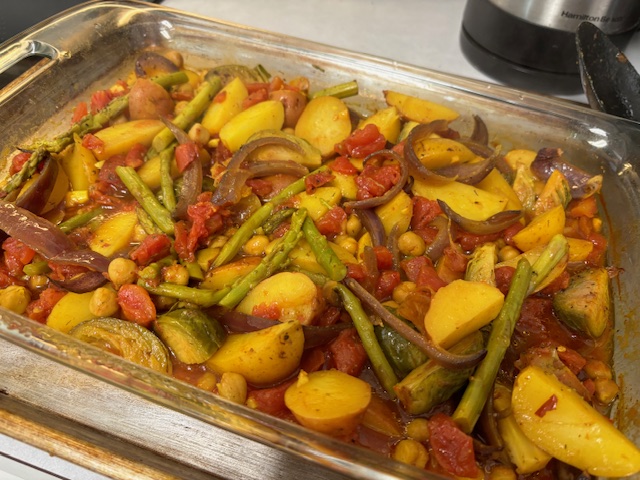 Baked Chickpeas and Vegetables
