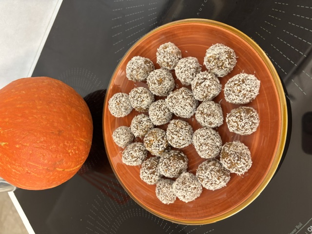 Carrot Cake Date Bites