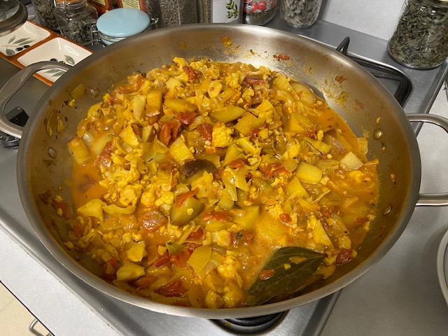 Cauliflower Potato Curry